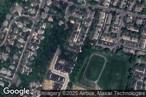 2046 Meadow Springs Dr, Vienna, VA 22182