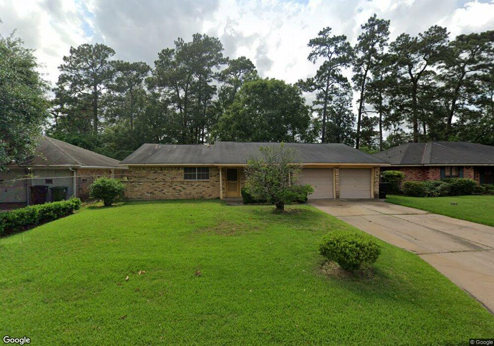 10519 Bretton Dr, Houston, TX 77016 - photo 1
