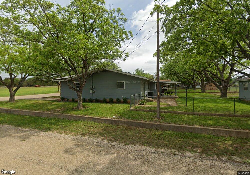 620 Post Oak Rd, Fredericksburg, TX 78624 - photo 1