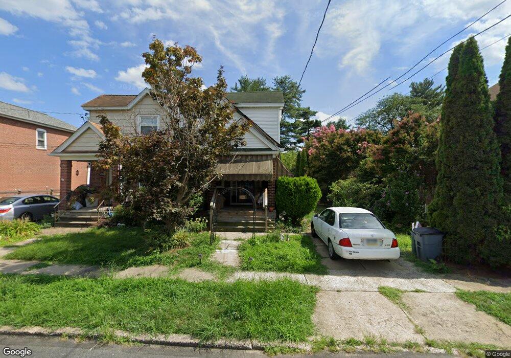 1208 Bullens Ln, Woodlyn, PA 19094 - photo 1