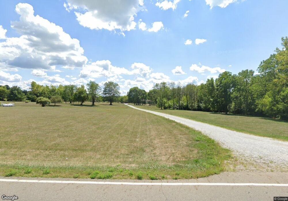 7299 Tarlton Rd, Circleville, OH 43113 - photo 1