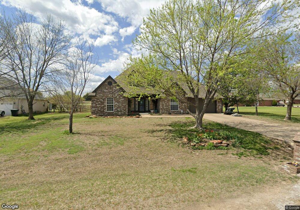 210 N Woodchuck Ln, Skiatook, OK 74070 - photo 1