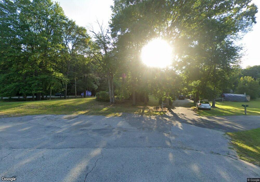 120 Hartsuff St, Rockland, MA 02370 - photo 1