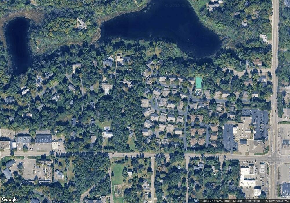 17927 Comstock Rd, Wayzata, MN 55391 - photo 1