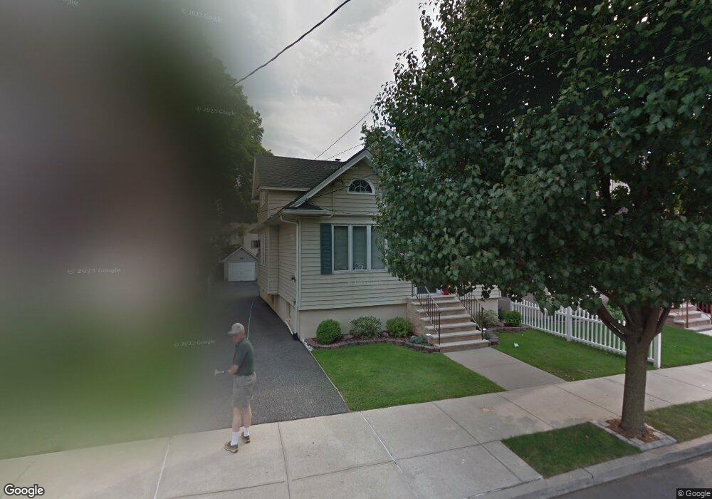 364 Maine Ave, Staten Island, NY 10314 - photo 1