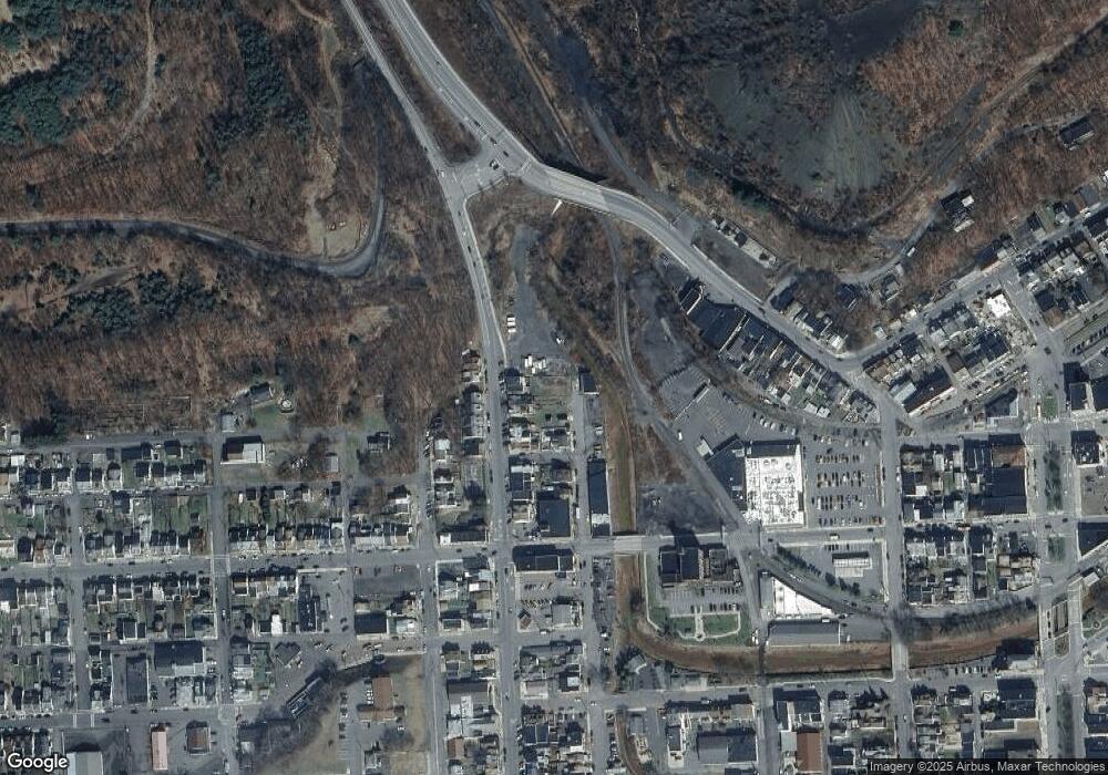 622 N 3rd St, Shamokin, PA 17872 - photo 1