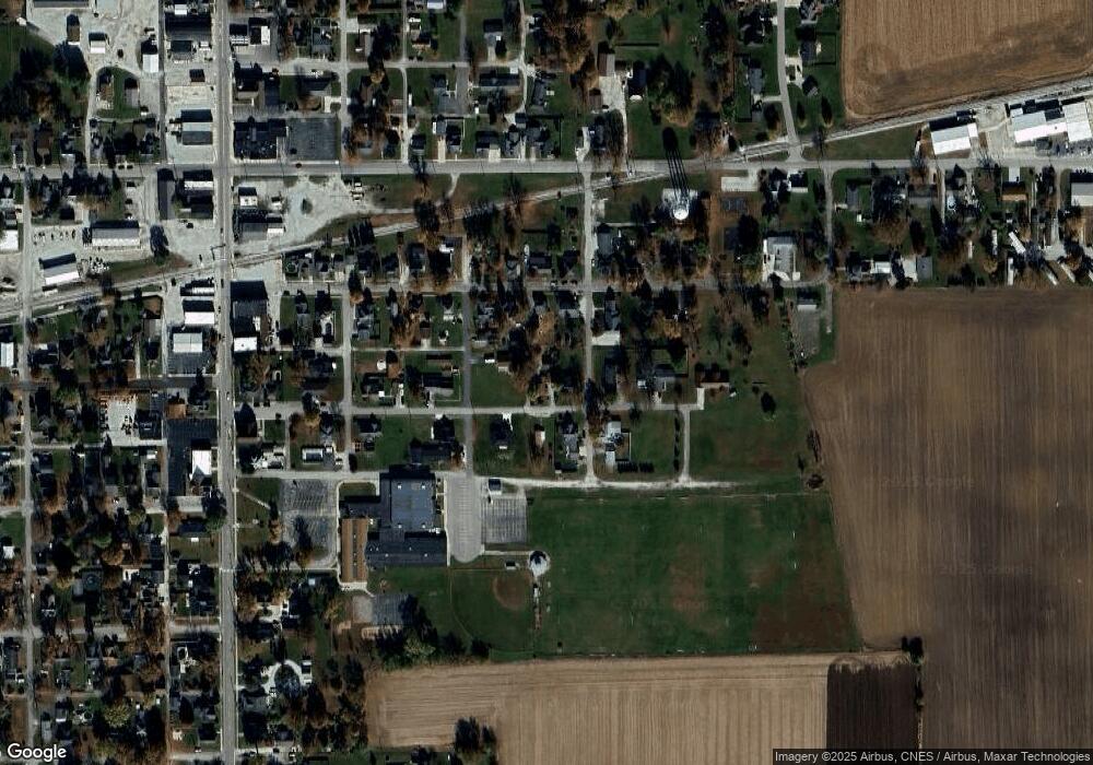 305 E Marks St, Swayzee, IN 46986 - photo 1