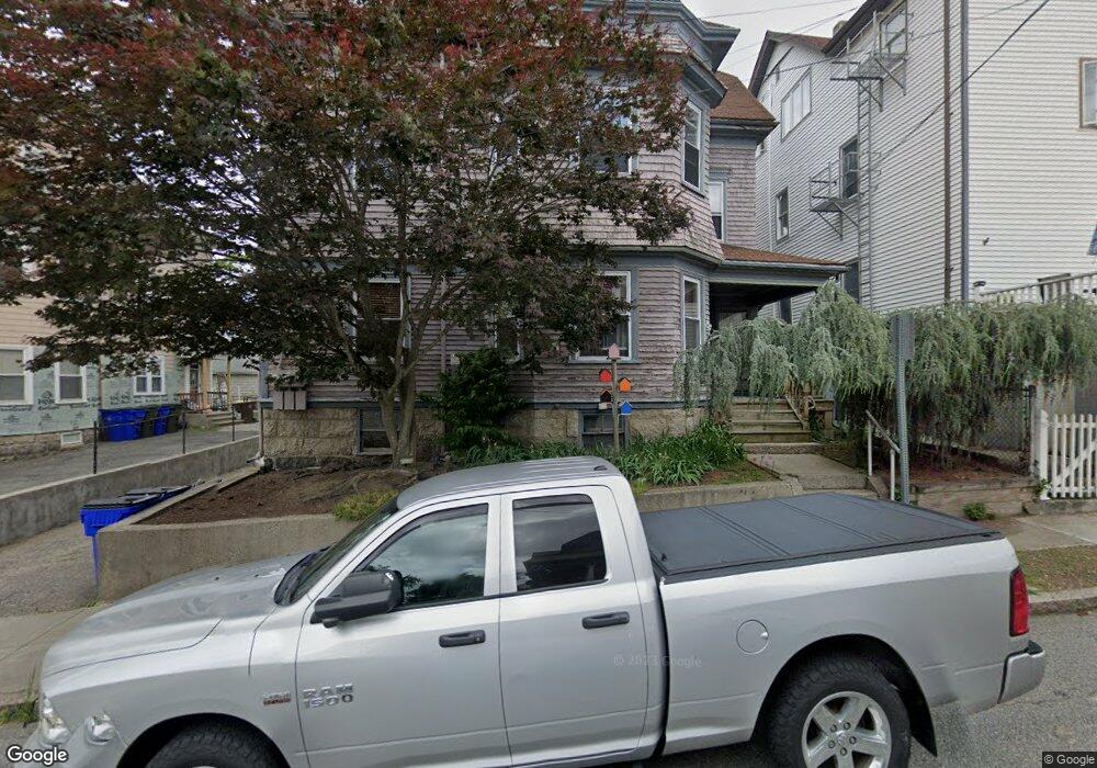 552 Osborn St, Fall River, MA 02724 - photo 1