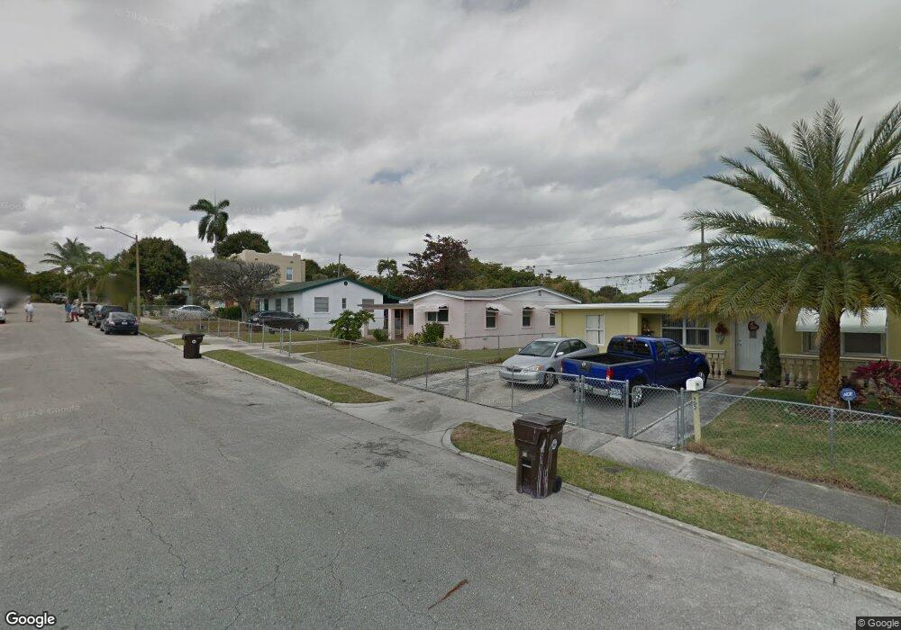 807 31st St, West Palm Beach, FL 33407 - photo 1