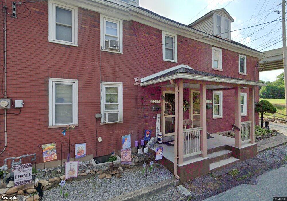 3217 Water St, Whitehall, PA 18052 - photo 1