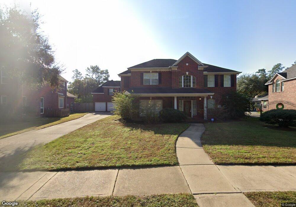 15918 Oak Island Dr, Tomball, TX 77377 - photo 1