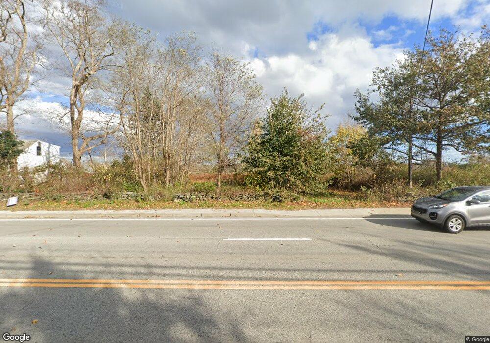 1723 W Main Rd, Middletown, RI 02842 - photo 1