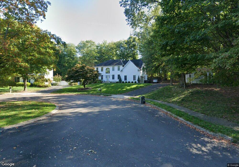 695 Buckstone Dr, Southampton, PA 18966 - photo 1