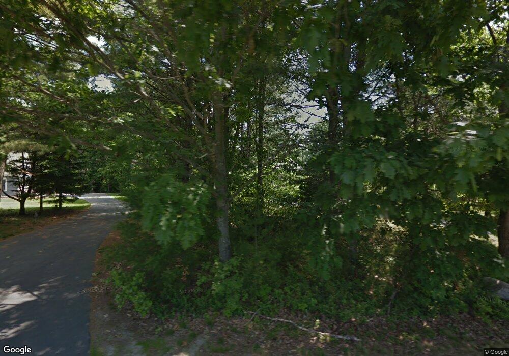 58 Webster Rd, Freeport, ME 04032 - photo 1