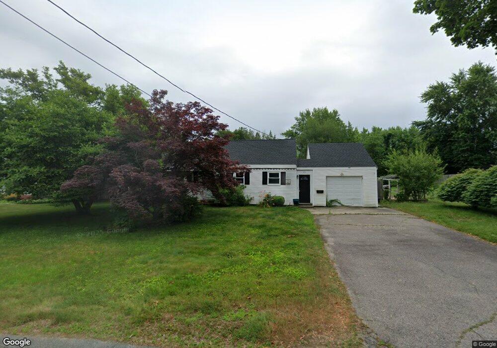 35 Russell Rd, Whitman, MA 02382 - photo 1