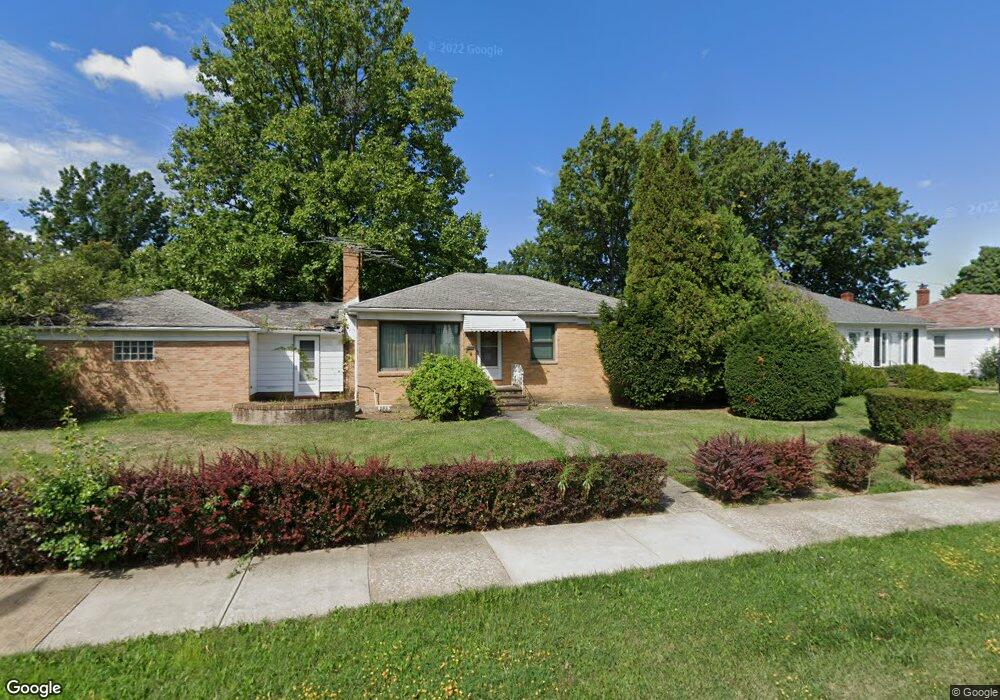 1658 Rush Rd, Wickliffe, OH 44092 - photo 1