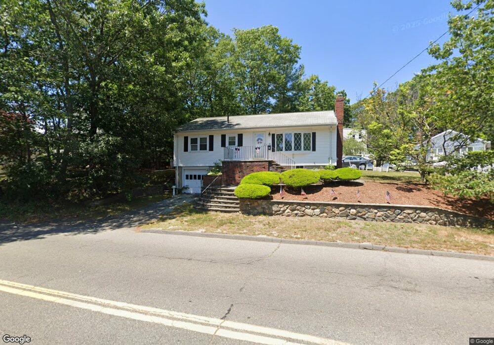 35 Elm St, Saugus, MA 01906 - photo 1