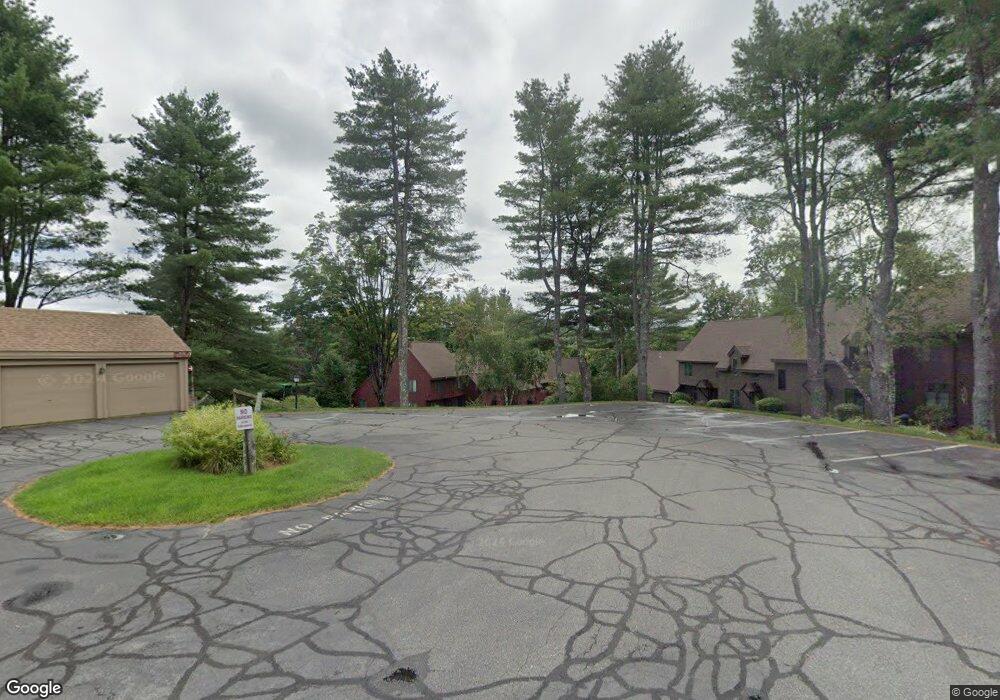 418 Lyman Batcheller Rd unit D, Hartford, VT 05001 - photo 1