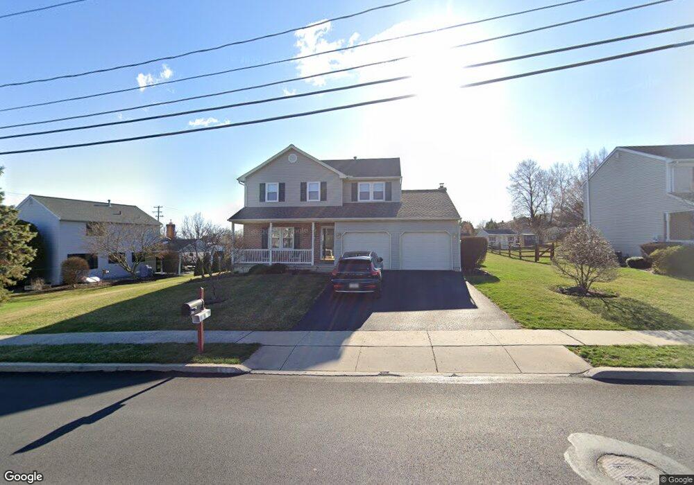 409 Spohn Rd, Reading, PA 19608 - photo 1
