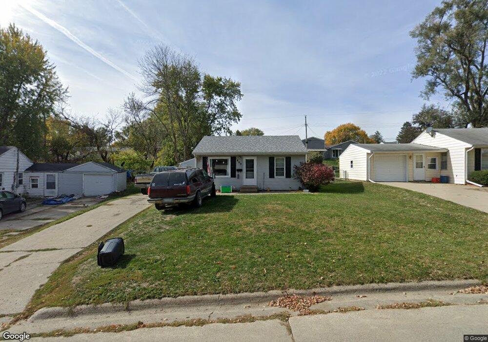 609 E 26th St S, Newton, IA 50208 - photo 1