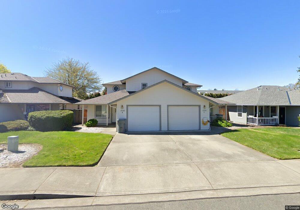 1332 Golden Park Dr unit A - B, Grants Pass, OR 97527 - photo 1