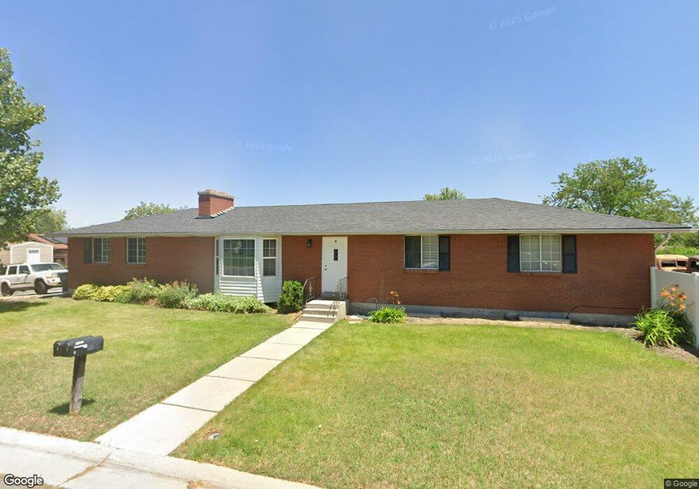 9691 S Stonehaven St, South Jordan, UT 84095 - photo 1