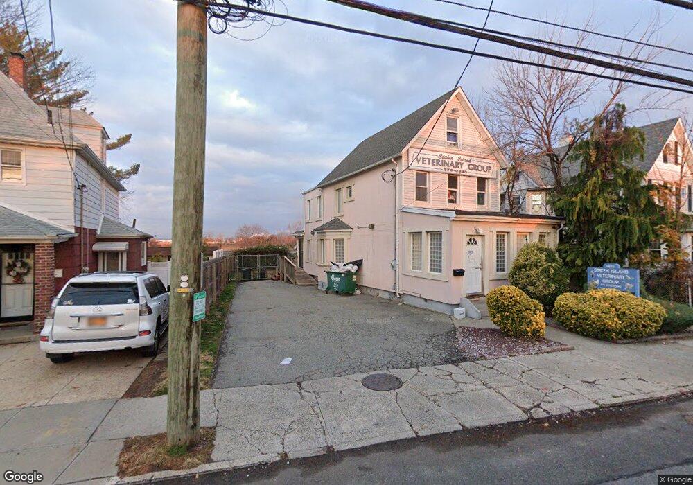 3875 Victory Blvd, Staten Island, NY 10314 - photo 1