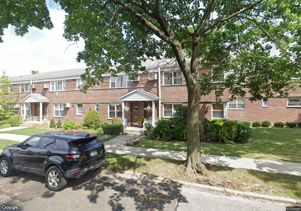 19626 Pompeii Ave unit A, Hollis, NY 11423 - photo 1