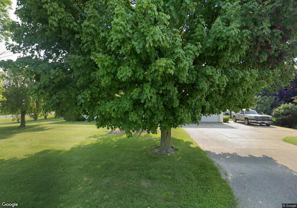 5019 S Beyer Rd, Frankenmuth, MI 48734 - photo 1