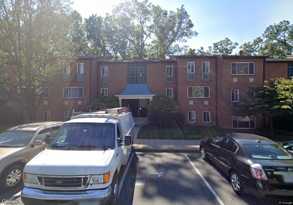 11811 Breton Ct unit 1A, Reston, VA 20191 - photo 1