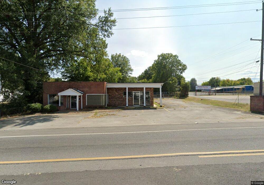 1602 E Morris St, Dalton, GA 30721 - photo 1