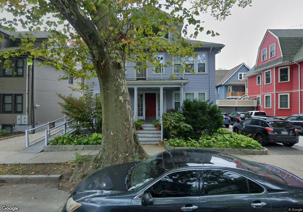 91 Beals St unit 1, Brookline, MA 02446 - photo 1