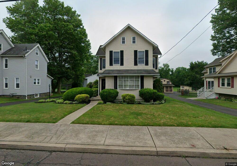 334 E Walnut St, Perkasie, PA 18944 - photo 1