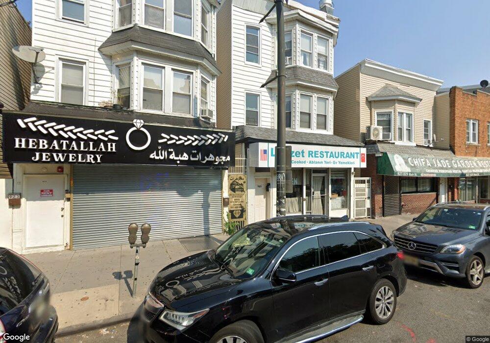 925 Main St, Paterson, NJ 07503 - photo 1