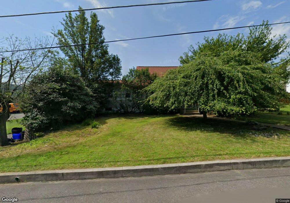 27 E 13th St, Jim Thorpe, PA 18229 - photo 1