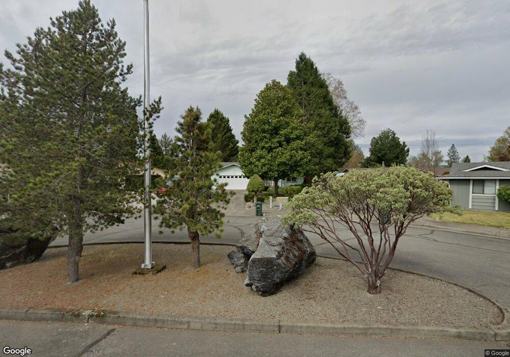 1908 Meadow Glen, Grants Pass, OR 97527 - photo 1