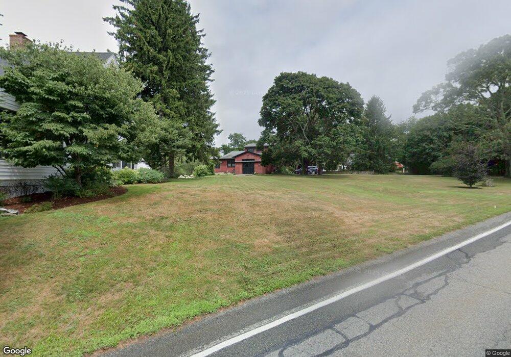 387-391 Boxberry Hill Rd, Falmouth, MA 02536 - photo 1