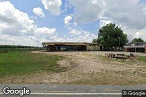 8895 Calhoun Rd, Pinehurst, GA 31070