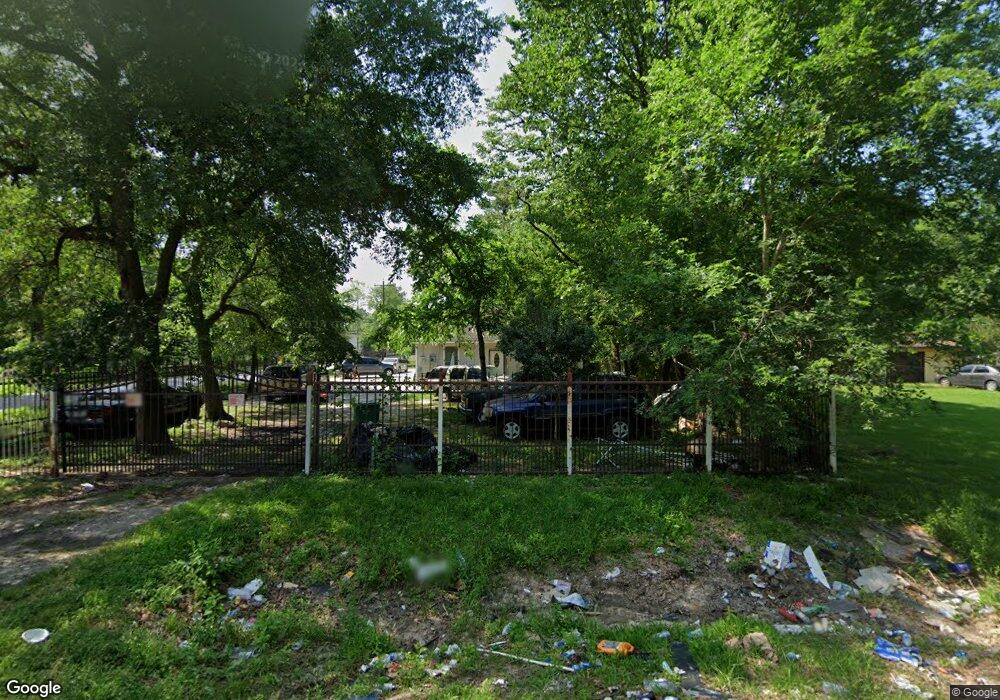 5318 Pate Rd, Houston, TX 77016 - photo 1