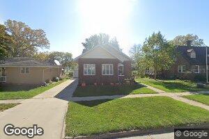 914 Park Ave, Ackley, IA 50601