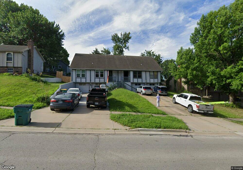 12401 W 71st St, Shawnee, KS 66216 - photo 1