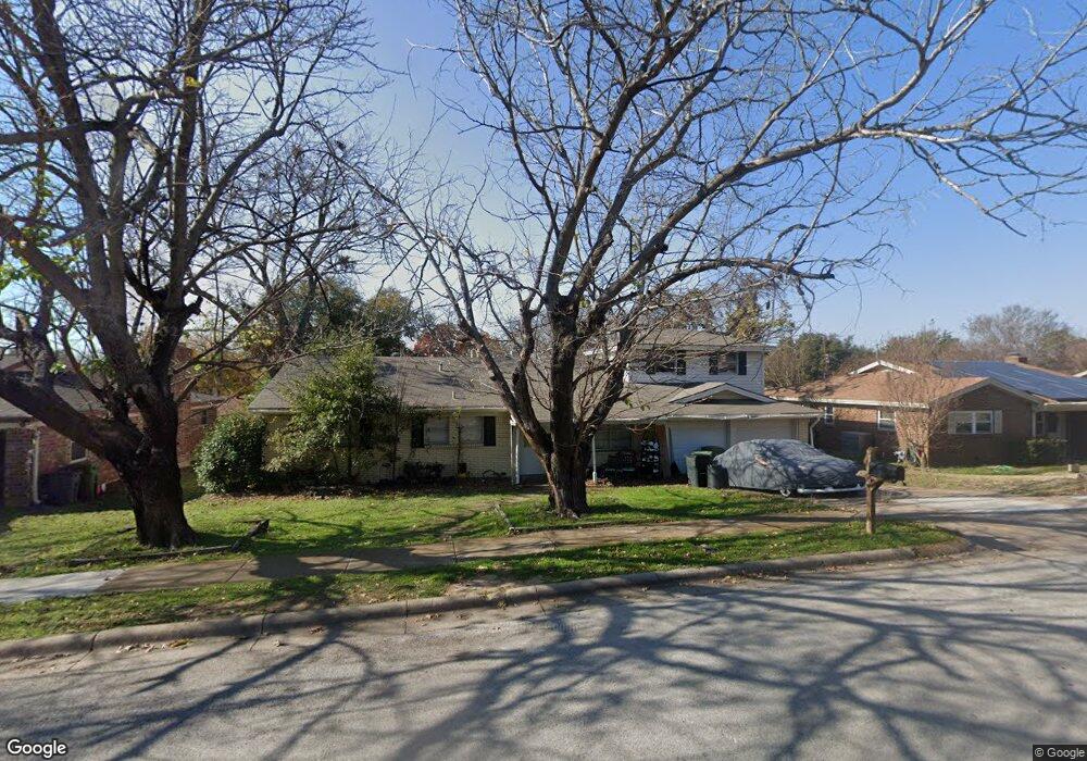 1113 Irwin Dr, Hurst, TX 76053 - photo 1