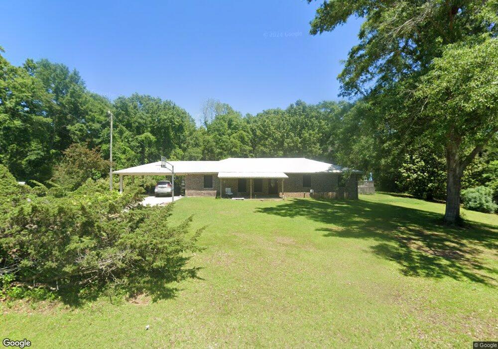 318 Jordan Dr, Laurel, MS 39443 - photo 1
