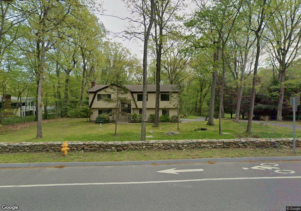 82 Moose Hill Rd, Trumbull, CT 06611 - photo 1