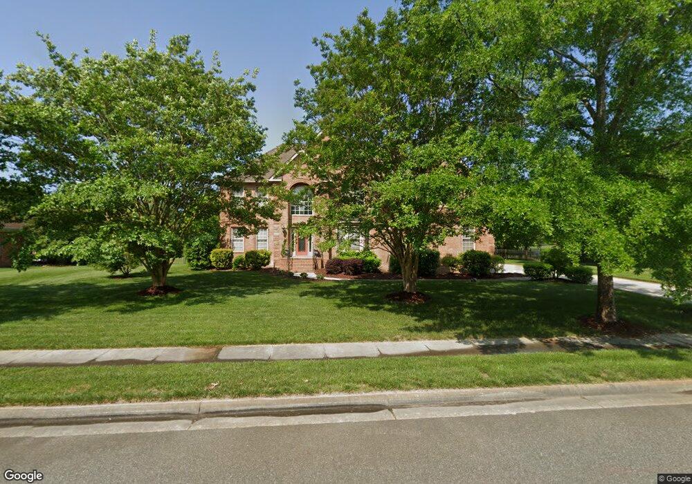 1628 Waterview Cir, Chesapeake, VA 23322 - photo 1