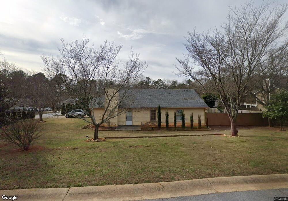 4330 Hidden Meadow Cir, Sugar Hill, GA 30518 - photo 1