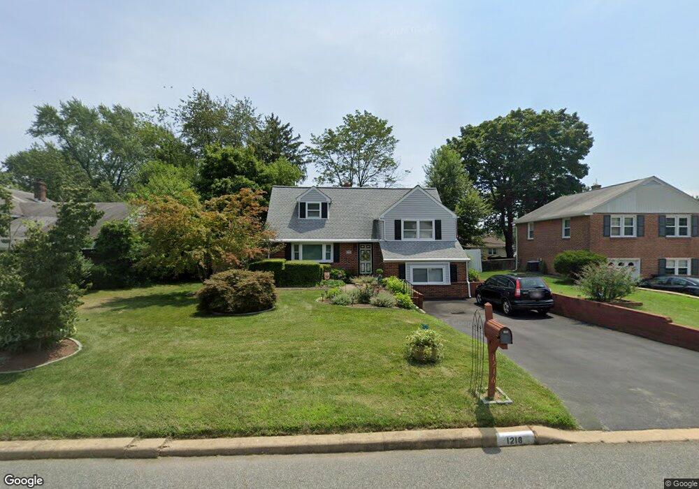 1216 Wilson Rd, Wilmington, DE 19803 - photo 1