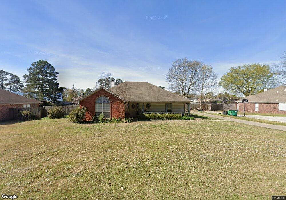 5201 Woodgate Dr, Texarkana, TX 75503 - photo 1