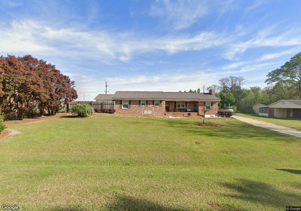 119 Pinoak Cir, Fitzgerald, GA 31750 - photo 1