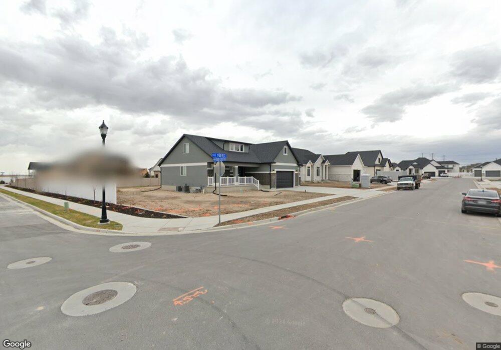 994 S 1950 W, Layton, UT 84041 - photo 1